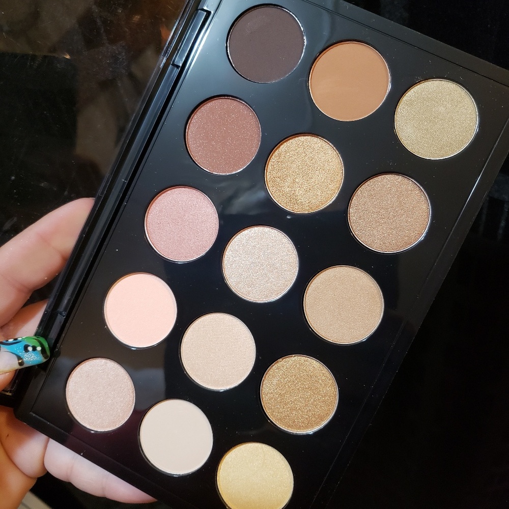 MAC Cosmetics Warm Neutral Palette